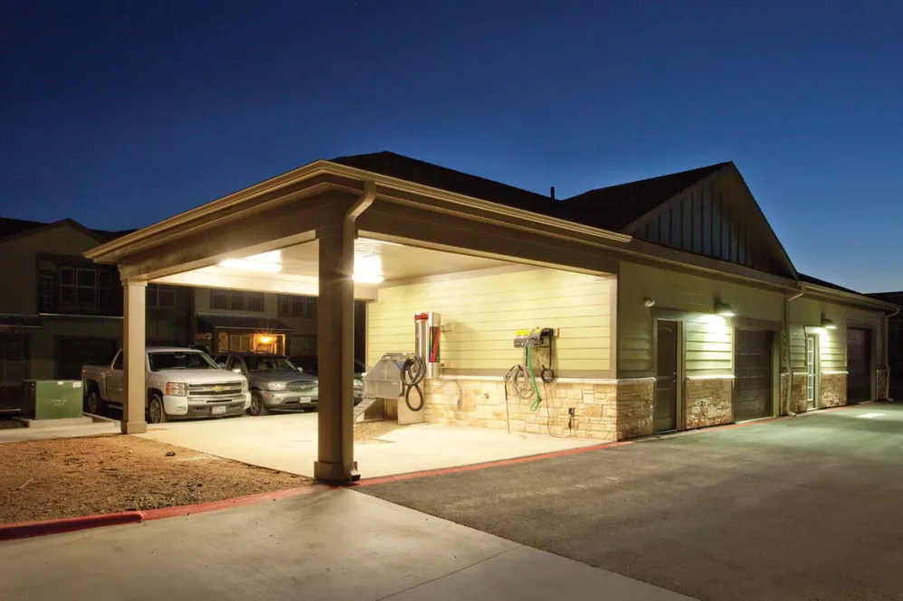 Round Rock, TX Townhome Apartments Springs at Round Rock